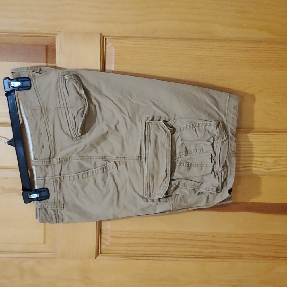 Mens Size 30 Hollister Classic Cargo Shorts Beige